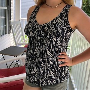 Ann Taylor Blue and White Grain Top